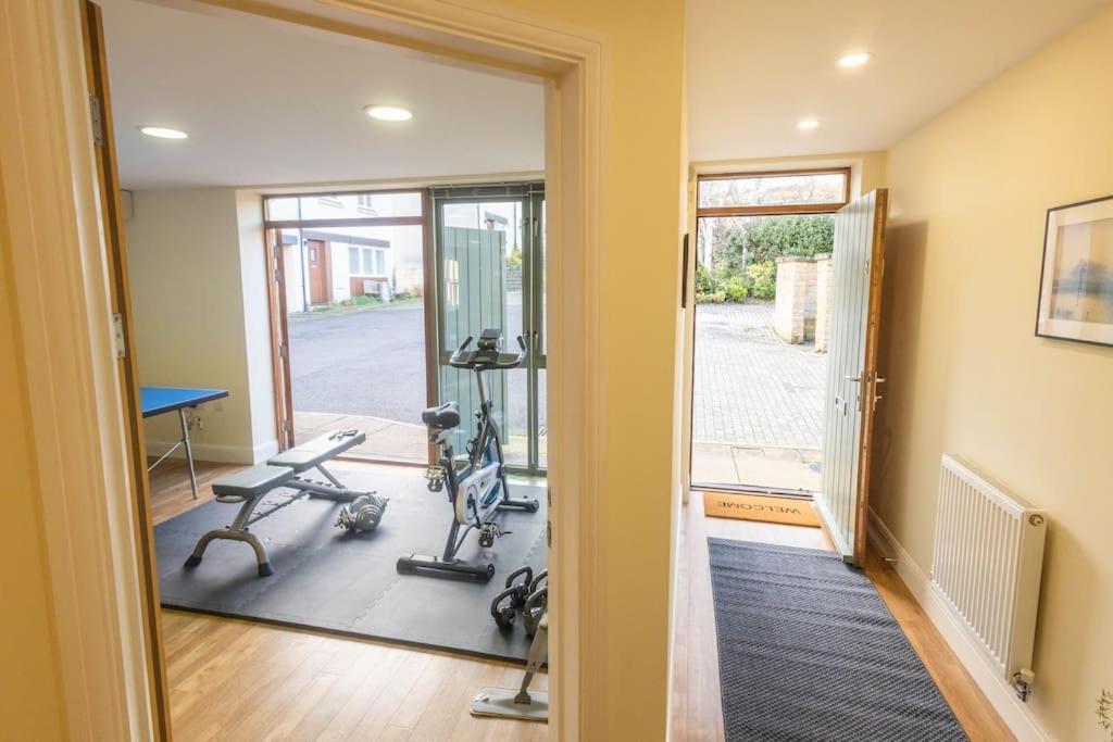 The Wellness Lodge- Gym, Table Tennis, Cinema, Parking And More! Bath Kültér fotó